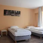 11 By Lorenc 3* Berlin