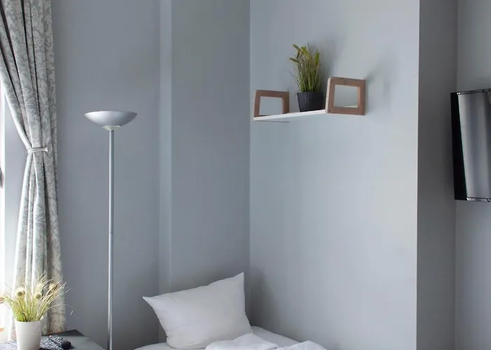 Konukevi 11 By Lorenc Berlin